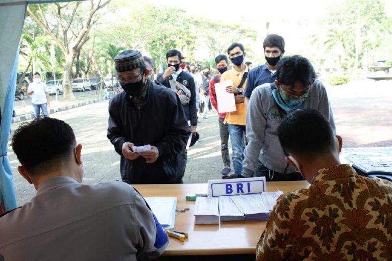 Bank BRI dan Polri Mengadakan Layanan SIM Gratis di HUT Bhayangkara ke-74