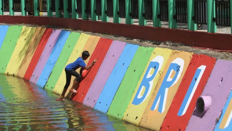 Program CSR BRI Untuk Sungai Kemuning Banjarmasin