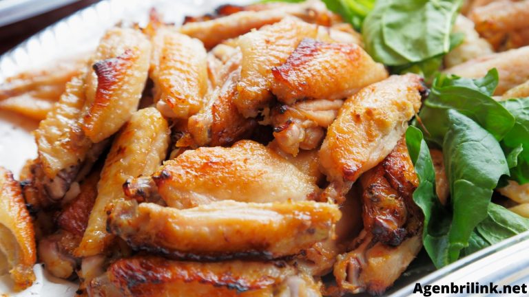 Korban PHK Sukses Usaha Ayam Tulang Lunak Resto Berkat KUR Super Mikro BRI