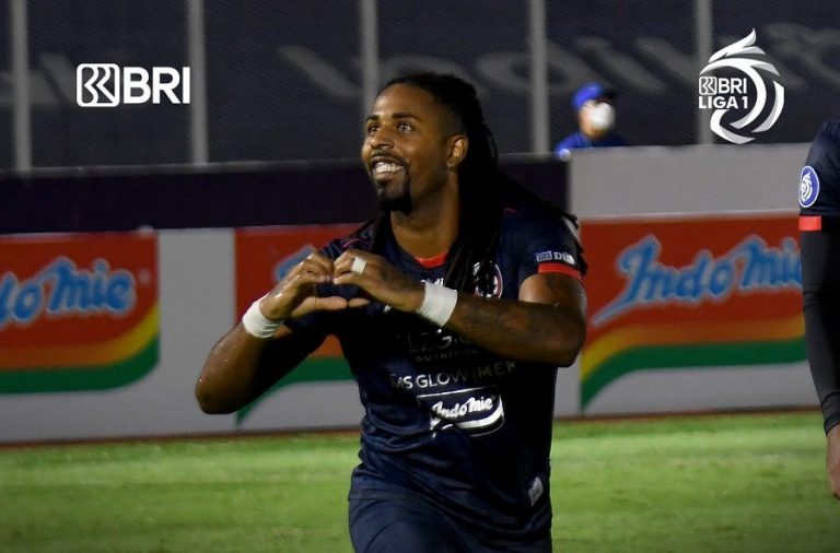 Arema FC vs Persela Lamongan, Tiga Gol Singo Edan di Babak Pertama Bungkam Persela