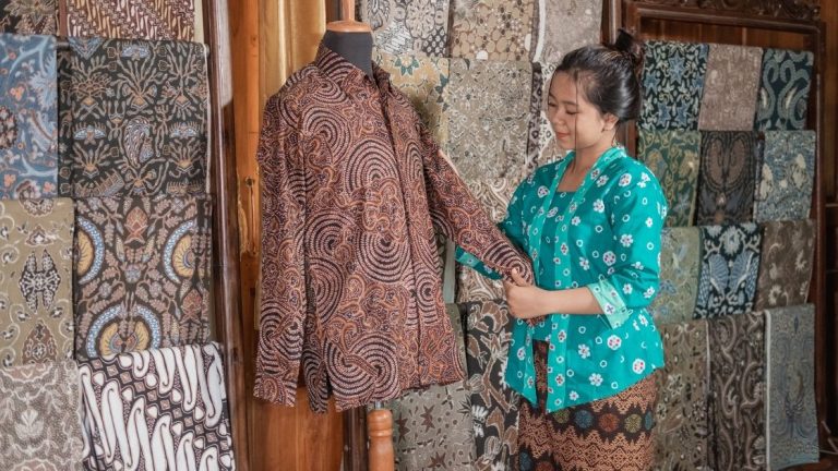 Peluang Usaha Batik dan Tips Memulainya dari Rumah