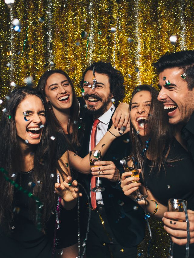 Happy New Year! 2023 Wishes and Greetings for Your Loved Ones