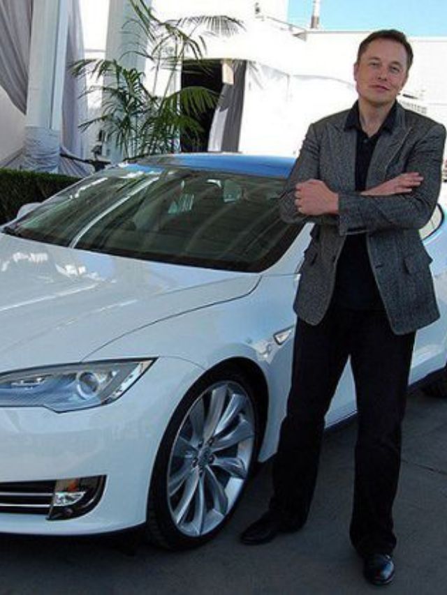 New Tesla Model S Get Crashed Three Hours After Delivery