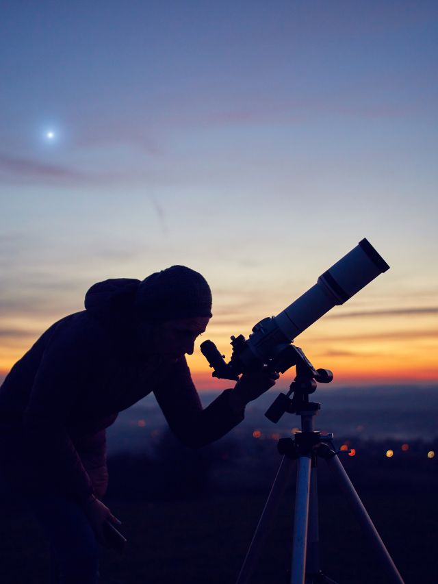 Astronomers Find An Exoplanet Orbiting A Tiny Star