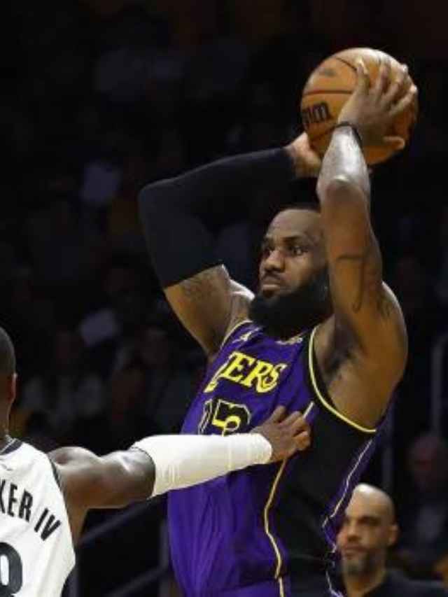 Nets Beat Lakers, End Four-Game Losing Streak