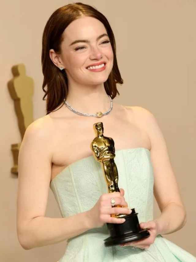 Emma Stone Wins Best Actress Oscar for ‘Poor Things’